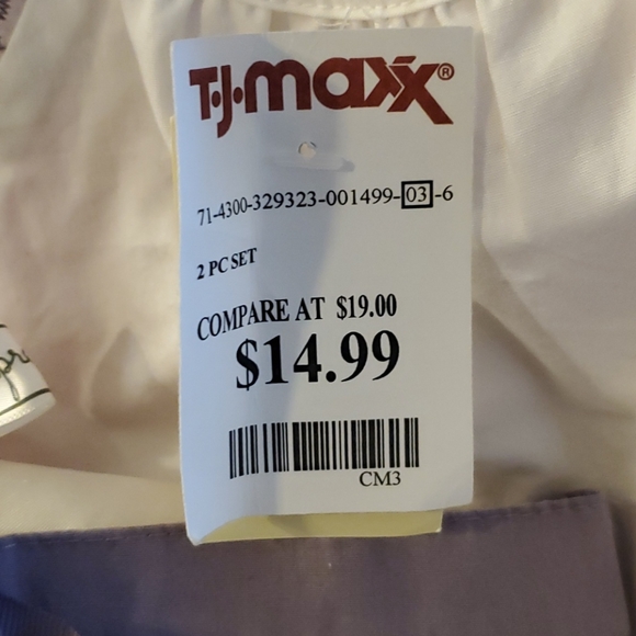 2-pc Posh Short Set - Picture 2 of 4